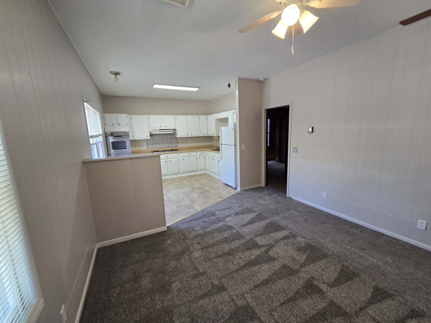 208 S Main Street 2F