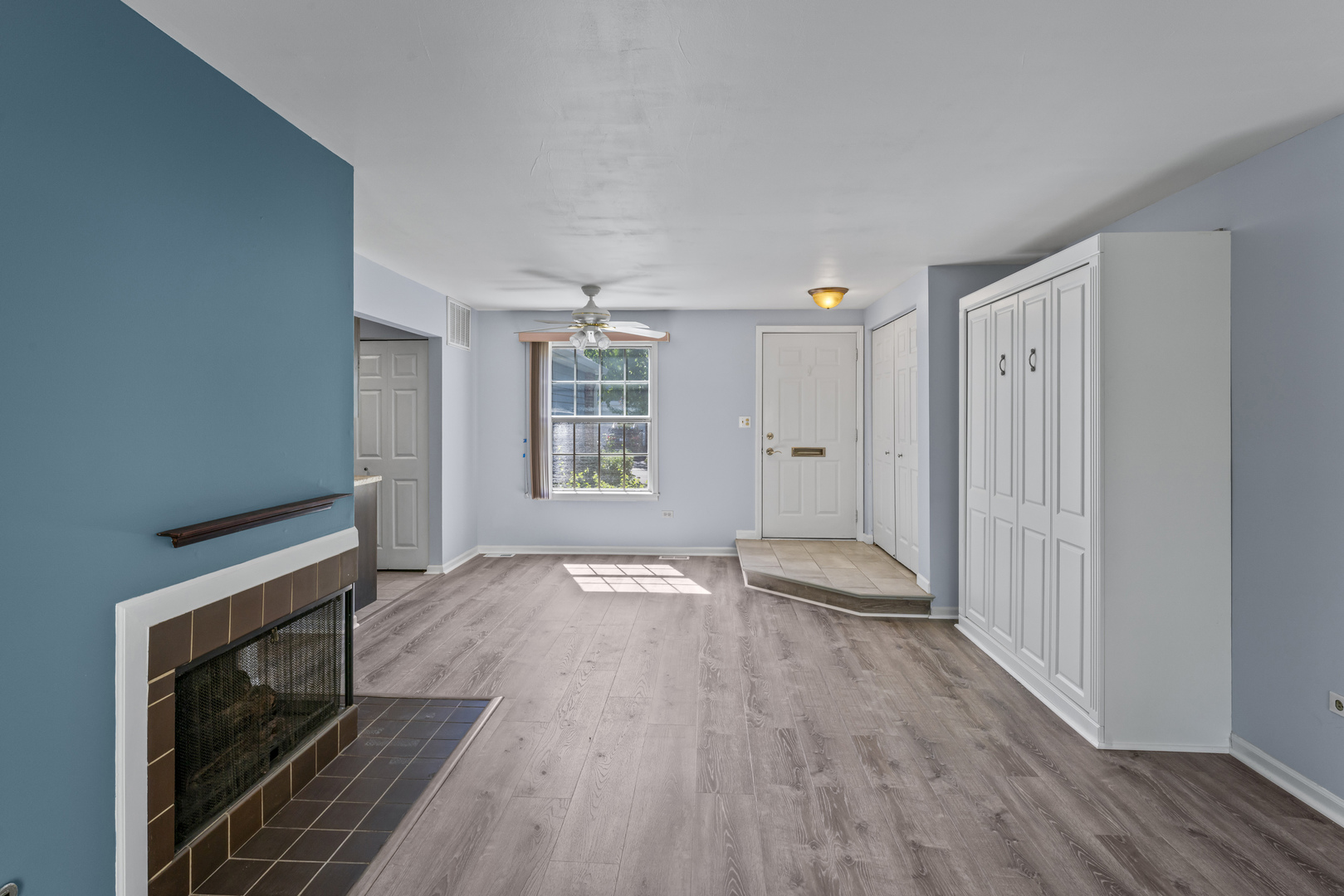 366 Pembroke Lane 5