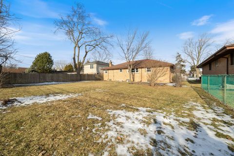 Tiny photo for 6733 W 88th Street, Oak Lawn, IL 60453 (MLS # 12542465)