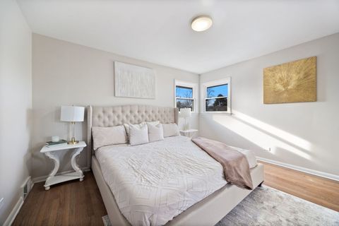 Tiny photo for 6733 W 88th Street, Oak Lawn, IL 60453 (MLS # 12542465)