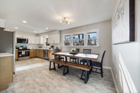 Tiny photo for 6733 W 88th Street, Oak Lawn, IL 60453 (MLS # 12542465)