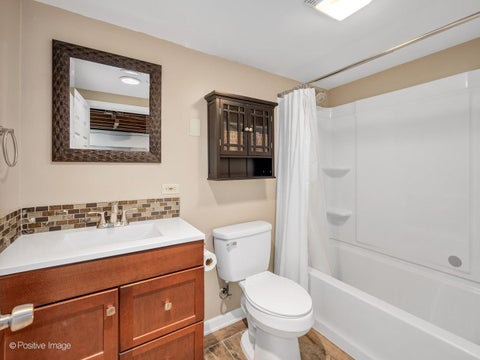 Tiny photo for 422 Walnut Drive, Streamwood, IL 60107 (MLS # 12693263)