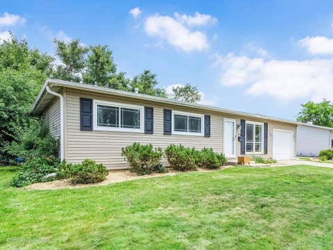 Tiny photo for 422 Walnut Drive, Streamwood, IL 60107 (MLS # 12693263)