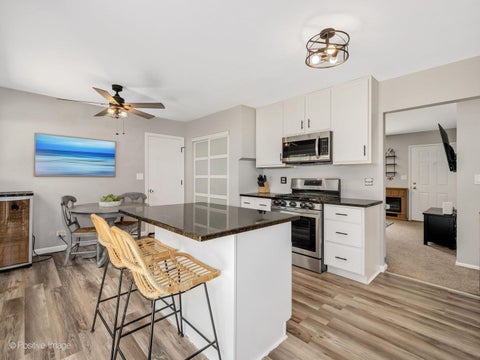 Tiny photo for 422 Walnut Drive, Streamwood, IL 60107 (MLS # 12693263)