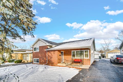 A home in Hazel Crest