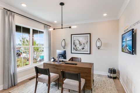 Tiny photo for 42 River Highlands Drive, Hawthorn Woods, IL 60047 (MLS # 12606437)