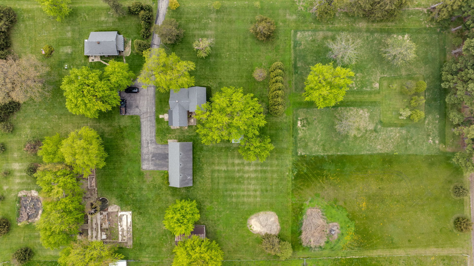Properties 2 8162 S Perryville Road
