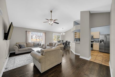 Tiny photo for 3025 Coastal Drive, Aurora, IL 60503 (MLS # 12588775)