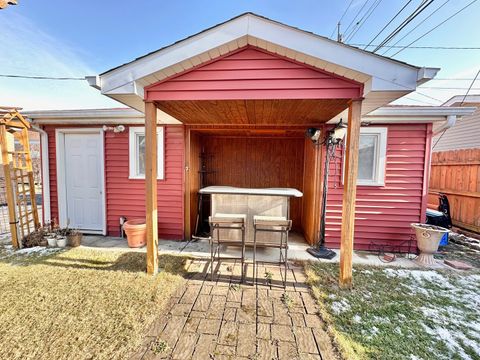 Tiny photo for 4131 W 81st Place, Chicago, IL 60652 (MLS # 12542290)