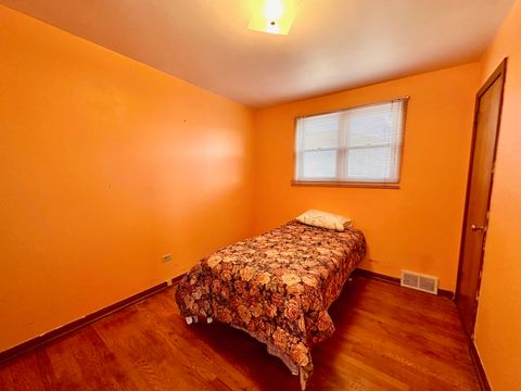 Tiny photo for 4131 W 81st Place, Chicago, IL 60652 (MLS # 12542290)