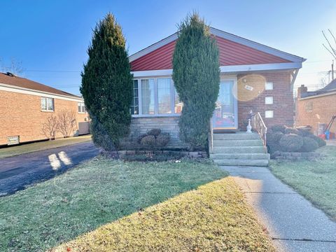 Tiny photo for 4131 W 81st Place, Chicago, IL 60652 (MLS # 12542290)