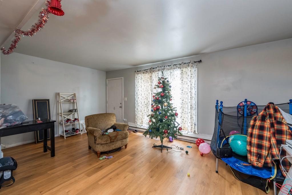 2112 Hebron Avenue