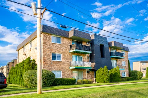Tiny photo for 5500 127th Street #5, Alsip, IL 60803 (MLS # 12740077)