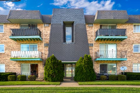 Photo of 5500 127th Street #5, Alsip, IL 60803 (MLS # 12740077)