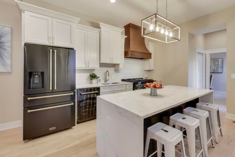 Tiny photo for 4938 S Vincennes Avenue, Chicago, IL 60615 (MLS # 12526337)