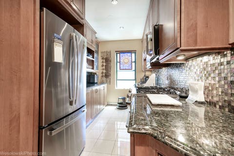 Tiny photo for 6700 S CRANDON Avenue #6A, Chicago, IL 60649 (MLS # 12661508)
