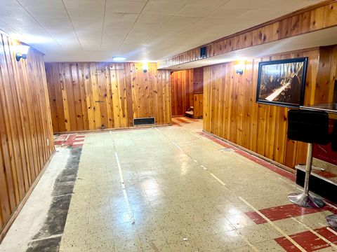 Tiny photo for 2209 Berry Avenue, Ottawa, IL 61350 (MLS # 12470530)