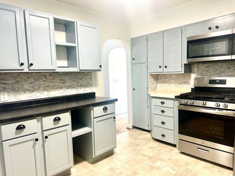 Tiny photo for 2209 Berry Avenue, Ottawa, IL 61350 (MLS # 12470530)