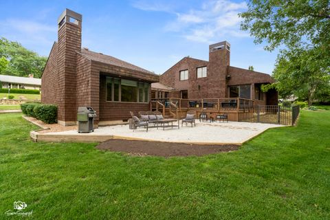 Photo of 1886 N Springview Drive, Kankakee, IL 60901 (MLS # 12397472)