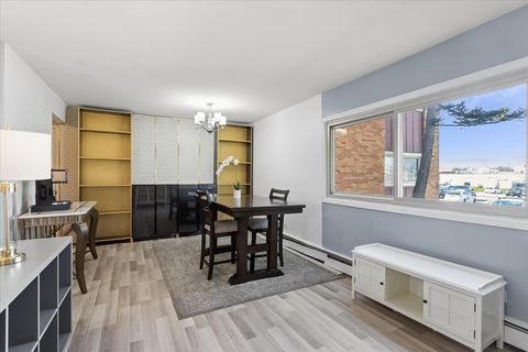 Tiny photo for 1320A Lore Lane #122, Lombard, IL 60148 (MLS # 12602419)