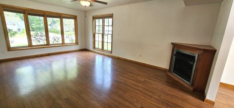 Tiny photo for 120 N Lark Lane, Carbondale, IL 62901 (MLS # 12663200)