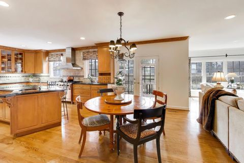 Tiny photo for 1135 Buttonwood Lane, Northbrook, IL 60062 (MLS # 12570217)