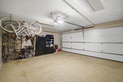 Tiny photo for 27 Park Lane, Park Ridge, IL 60068 (MLS # 12577744)