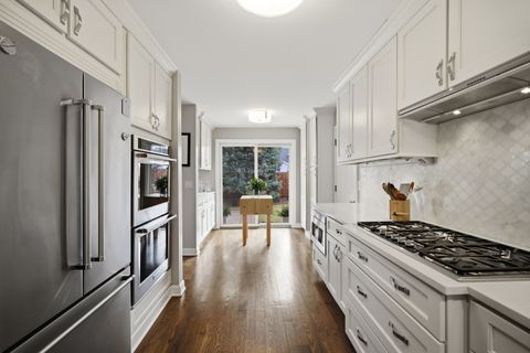 Tiny photo for 27 Park Lane, Park Ridge, IL 60068 (MLS # 12577744)