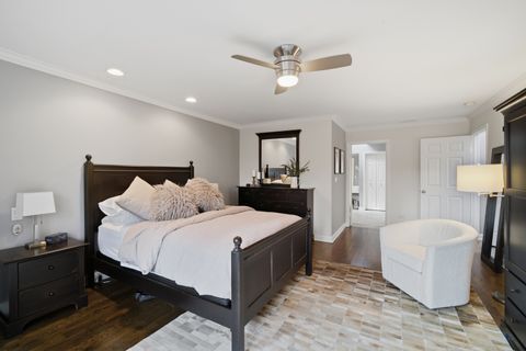 Tiny photo for 27 Park Lane, Park Ridge, IL 60068 (MLS # 12577744)