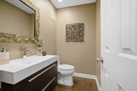 Tiny photo for 27 Park Lane, Park Ridge, IL 60068 (MLS # 12577744)