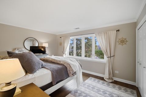 Tiny photo for 27 Park Lane, Park Ridge, IL 60068 (MLS # 12577744)