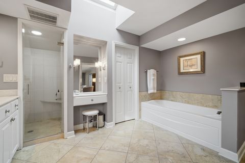 Tiny photo for 27 Park Lane, Park Ridge, IL 60068 (MLS # 12577744)