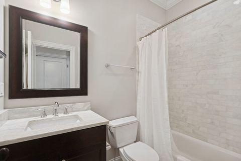Tiny photo for 843 W Lill Avenue #2, Chicago, IL 60614 (MLS # 12474347)