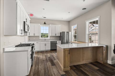 Tiny photo for 314 Leeward Way, Ottawa, IL 61350 (MLS # 12715651)
