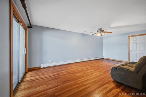 Tiny photo for 14501 Keystone Avenue #9, Midlothian, IL 60445 (MLS # 12683420)