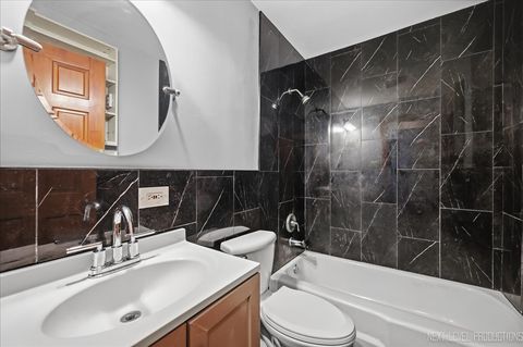 Tiny photo for 14501 Keystone Avenue #9, Midlothian, IL 60445 (MLS # 12683420)