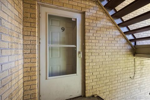 Tiny photo for 14501 Keystone Avenue #9, Midlothian, IL 60445 (MLS # 12683420)