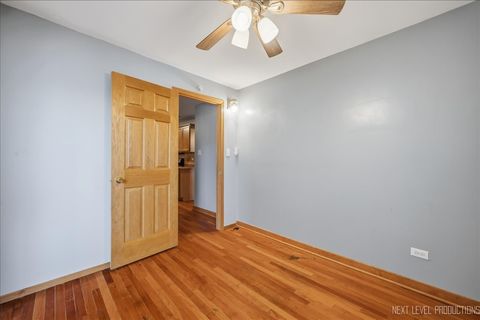 Tiny photo for 14501 Keystone Avenue #9, Midlothian, IL 60445 (MLS # 12683420)