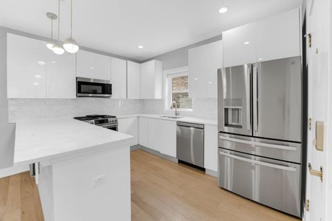 Tiny photo for 4721 W Warwick Avenue, Chicago, IL 60641 (MLS # 12483872)