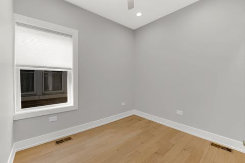Tiny photo for 4721 W Warwick Avenue, Chicago, IL 60641 (MLS # 12483872)