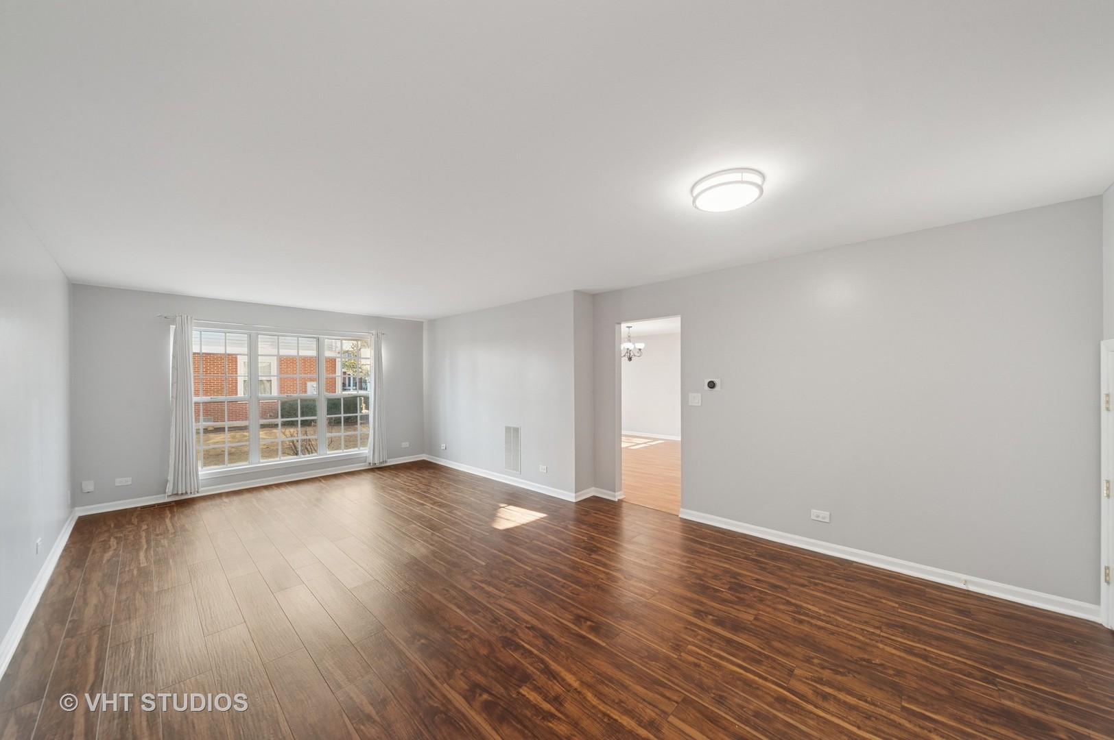 503 GROSSE POINTE Circle