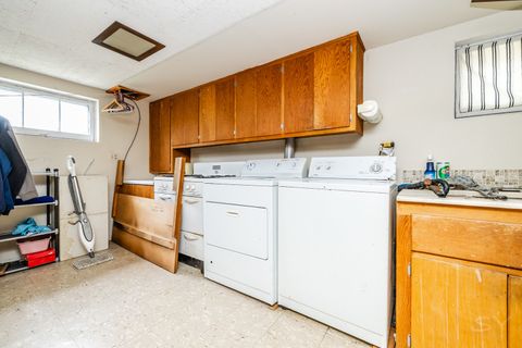 Tiny photo for 8825 S Richmond Avenue, Evergreen Park, IL 60805 (MLS # 12453473)