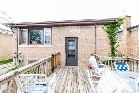 Tiny photo for 8825 S Richmond Avenue, Evergreen Park, IL 60805 (MLS # 12453473)