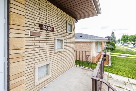 Tiny photo for 8825 S Richmond Avenue, Evergreen Park, IL 60805 (MLS # 12453473)