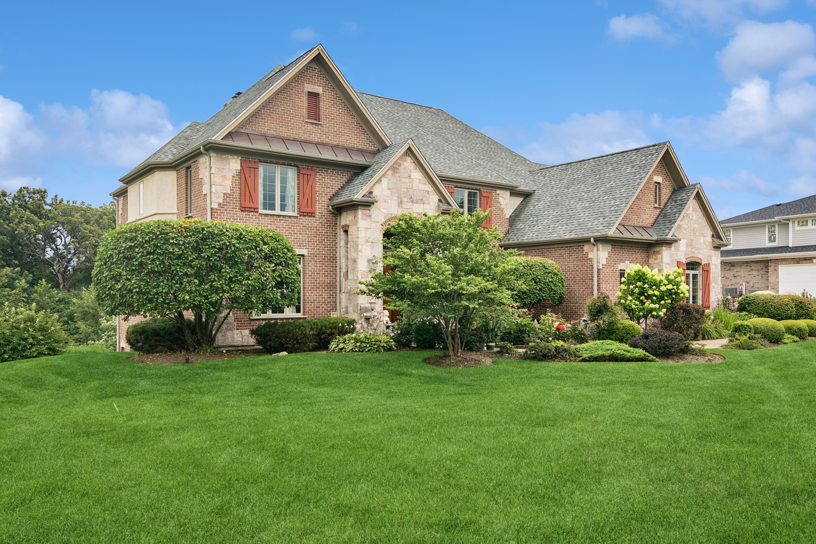 22292 N Prairie Lane