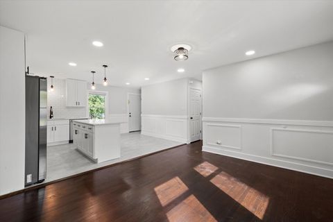 Tiny photo for 21636 Clyde Avenue, Sauk Village, IL 60411 (MLS # 12472327)