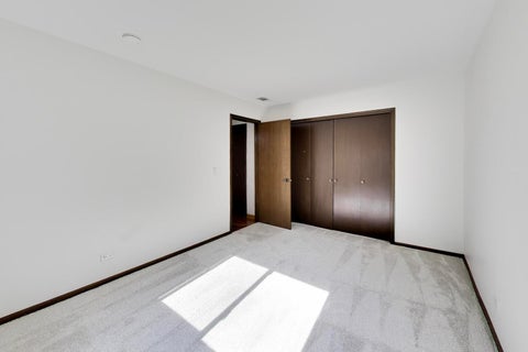 Tiny photo for 720 Dunhill Drive, Buffalo Grove, IL 60089 (MLS # 12721174)
