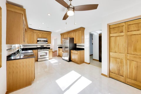Tiny photo for 720 Dunhill Drive, Buffalo Grove, IL 60089 (MLS # 12721174)