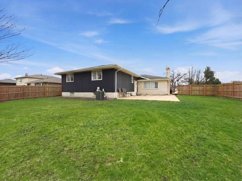 Tiny photo for 7718 W 157th Place, Orland Park, IL 60462 (MLS # 12612944)