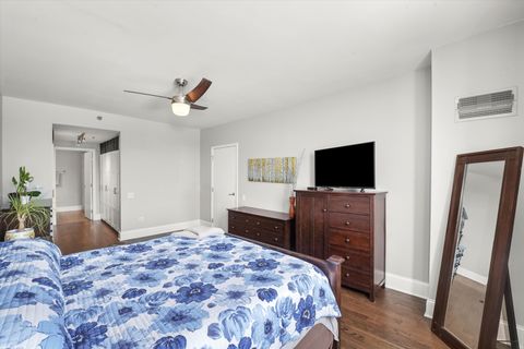 Tiny photo for 1515 S Prairie Avenue #910, Chicago, IL 60605 (MLS # 12501073)
